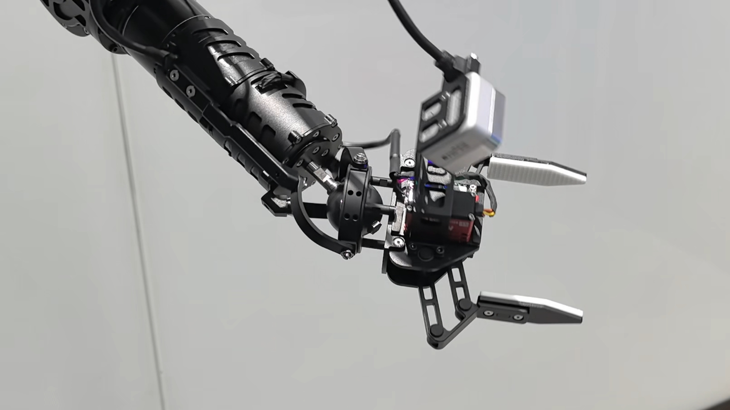 ByteWrist：一种适合灵巧拟人操作的并联球形手腕